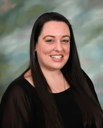 Christina Guarneri, Office Manager Spine Division at NYSI